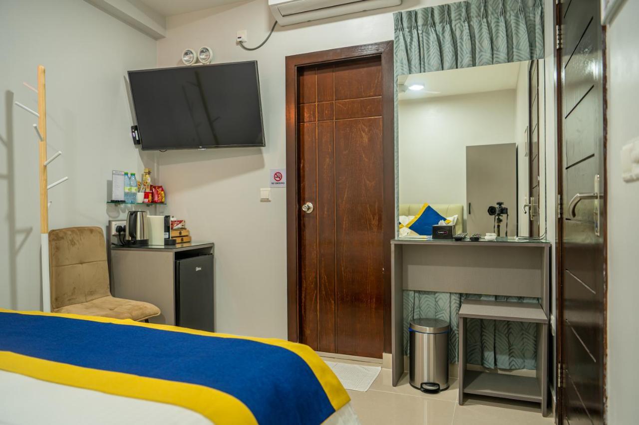 Tour Inn Мале Экстерьер фото