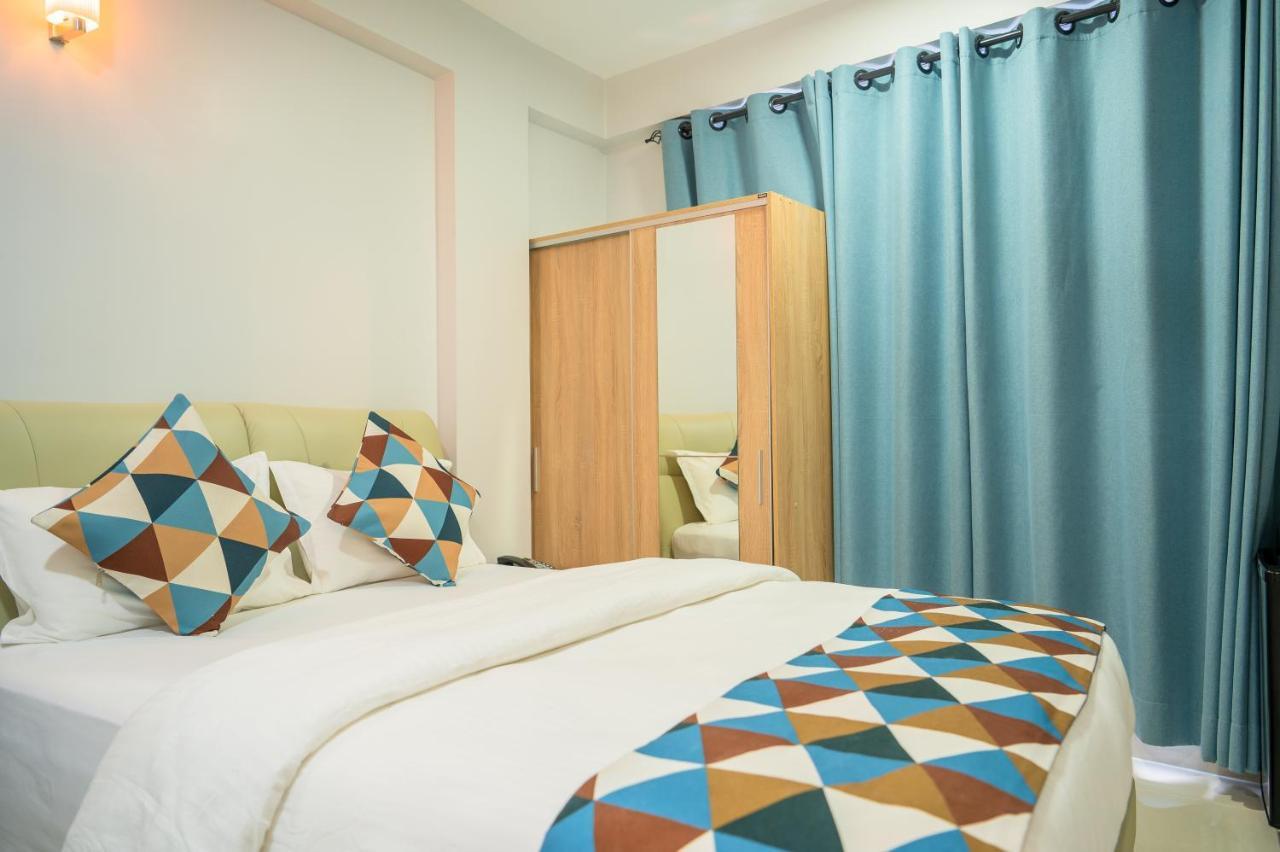 Tour Inn Мале Экстерьер фото